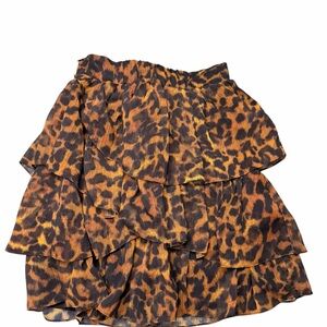 Guess Animal Print Tiered Mini Skirt NWT size Small